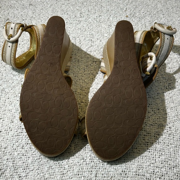 Coach Maralee wedge sandals Size 6.5 - Picture 6 of 6